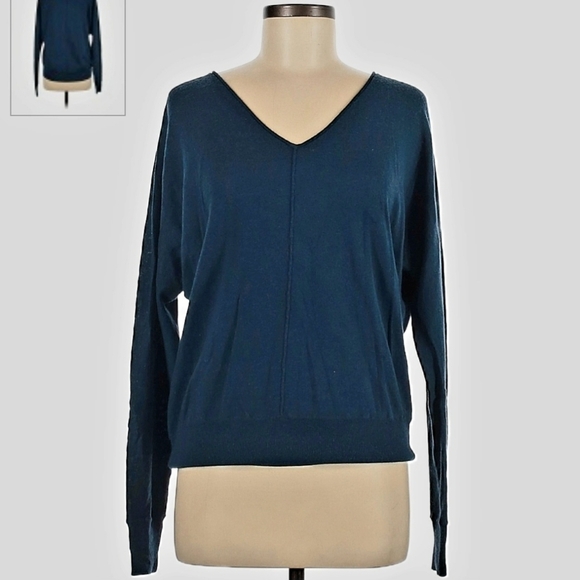 Gap Dark Teal Wool Blend Lightweight Sweater Women's Medium M V-Neck Minimalist - Picture 1 of 8